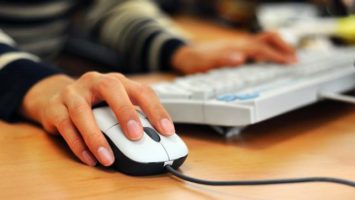 Jak si sestavit rozvrh na VŠ, Studium online