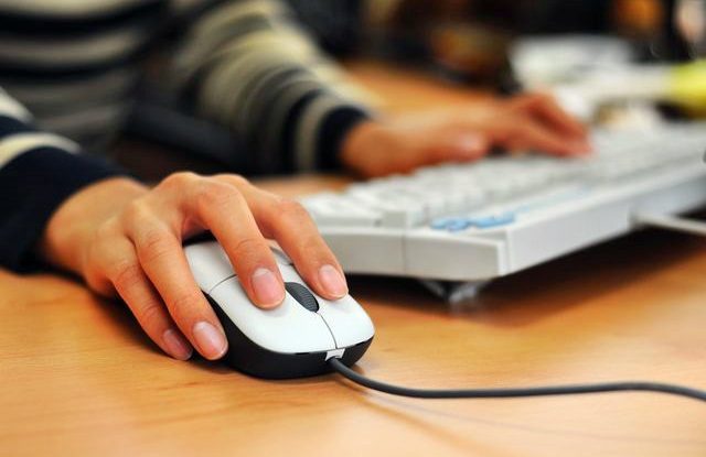 Jak si sestavit rozvrh na VŠ, Studium online