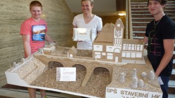 FOTO: Most z lepenky
