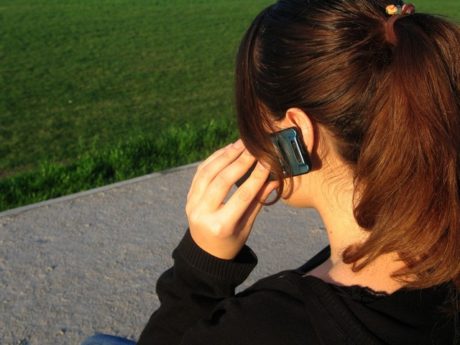 FOTO: Telefon