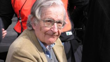FOTO: Noam Chomsky