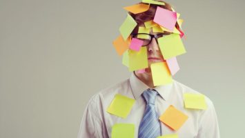 FOTO: Post-it papírky