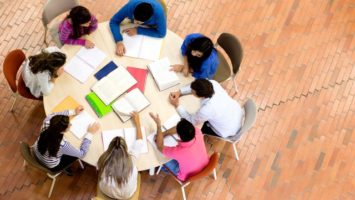 FOTO: Studenti
