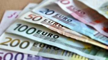 FOTO: Euro, bankovky, peníze