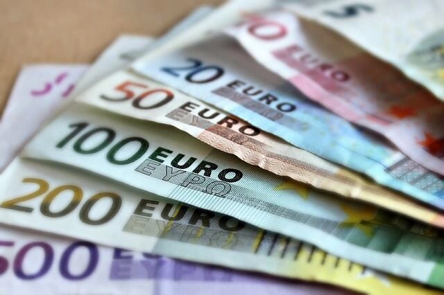 FOTO: Euro, bankovky, peníze