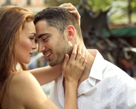 Smiling,Couple,Kissing,Each,Other