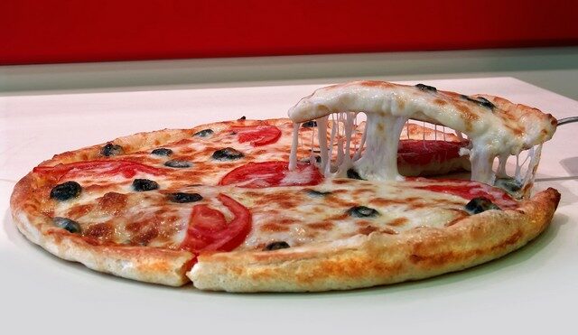 FOTO: Pizza