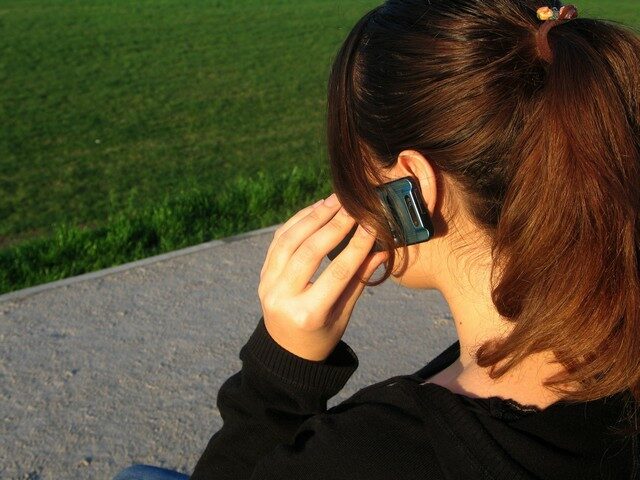 FOTO: Telefon